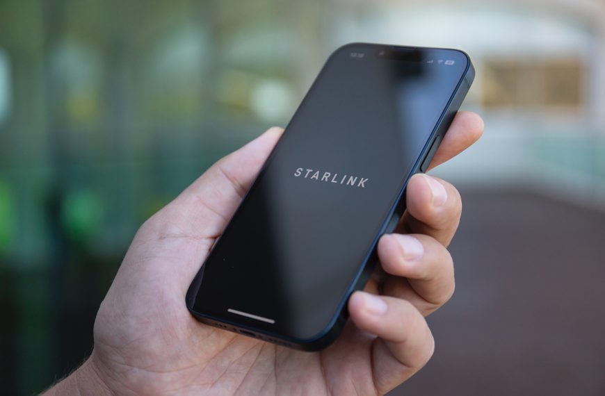 Pas de téléphone Starlink selon Elon Musk, mais quelque chose d’inédit serait en préparation