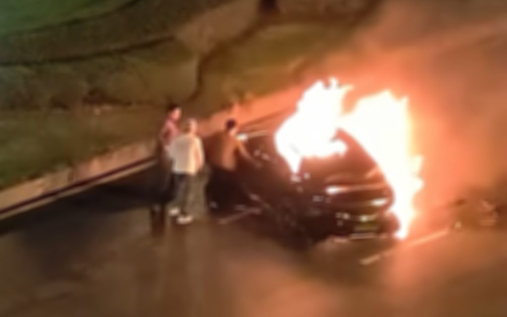 Une enquête révèle enfin pourquoi cette Xiaomi SU7 Ultra a piégé son conducteur dans les flammes