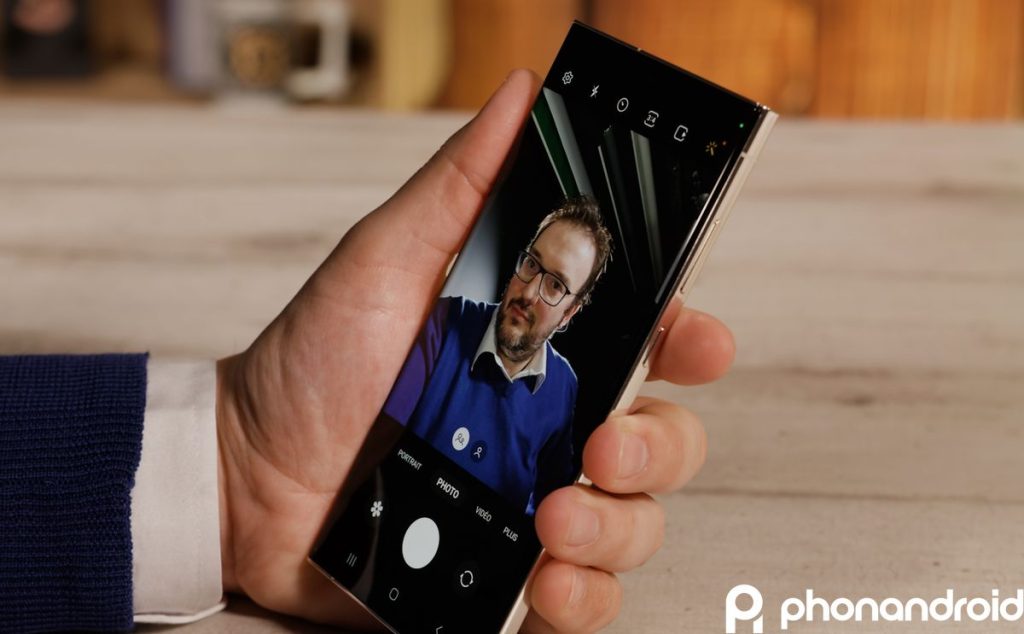 Avec son Galaxy S26 Ultra, Samsung veut améliorer les selfies de groupe