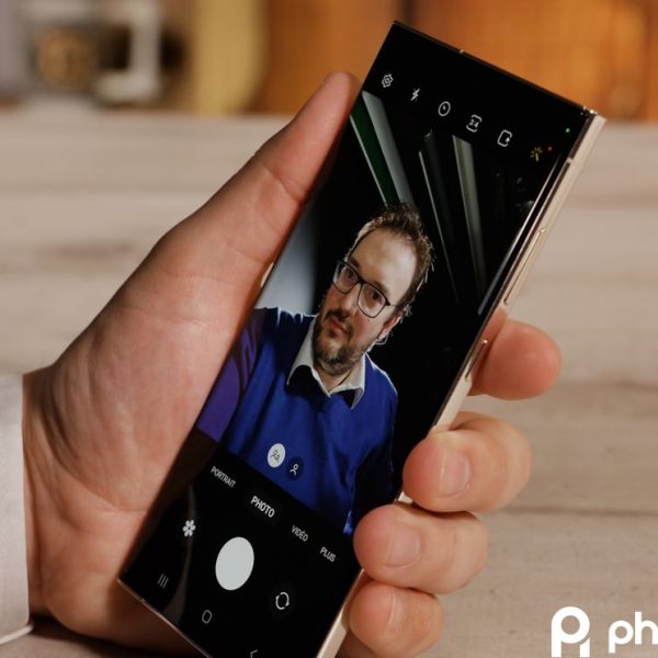 Avec son Galaxy S26 Ultra, Samsung veut améliorer les selfies de groupe