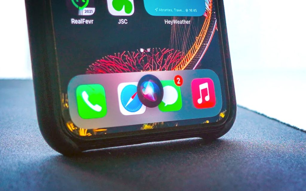 iPhone : voici quand et comment vous pourrez tester en avance le nouveau Siri boosté à l’IA