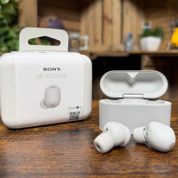 Test Sony WF-1000XM6 : une réduction de bruit qui ne manque pas d’air