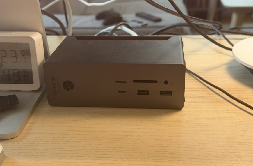 Test du dock Thunderbolt 5 UGREEN Revodok Max 2131. Votre bureau va apprécier