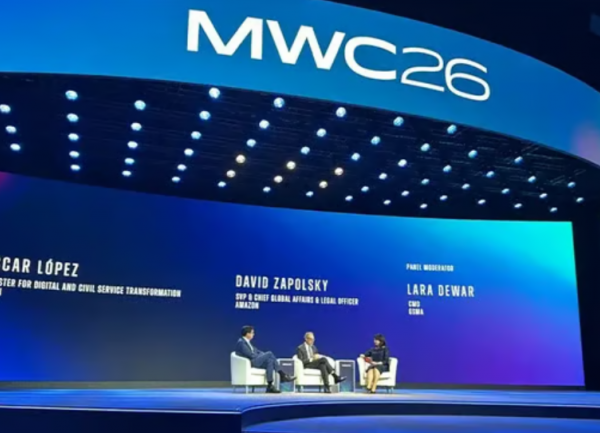 Telex : AWS investit 33,7 Md€ en Espagne, Nvidia développe une puce d'inférence pour OpenAI, L'Otan certifie l'iPhone et l'iPad pour les informations classifiées