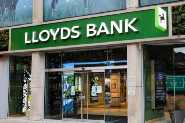 Des clients de Lloyds Banking ont incidemment accédé à des comptes tiers