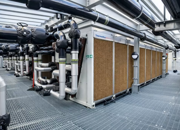 Telex : Vertiv rachète ThermoKey, La FCC interdit l'importation de routeurs étrangers, Mozilla dévoile une base de connaissance pour agents IA, SK Hynix acquiert 8 Md$ d'équipements ASML