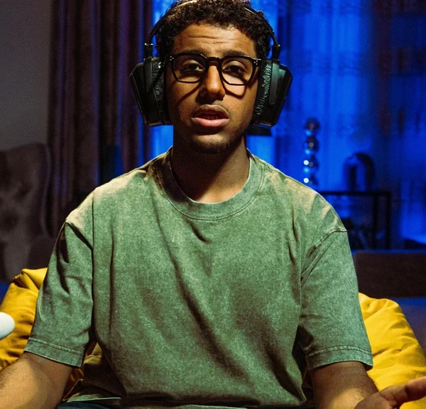 Si vous perdez souvent lorsque vous jouez en ligne, votre téléphone portable est responsable. C'est scientifiquement prouvé !