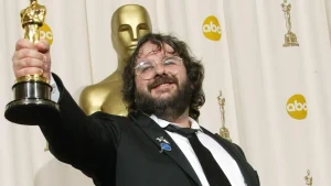 Le Seigneur des Anneaux : le réalisateur Peter Jackson va recevoir la récompense suprême en 2026 et c'est en France que ça se passe