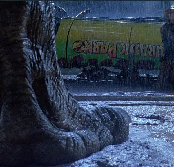 "Je n'ai pas honte de le dire" Même si ça peut paraître difficile à voir, Jurassic Park est en réalité une suite déguisée d'un autre classique de Spielberg