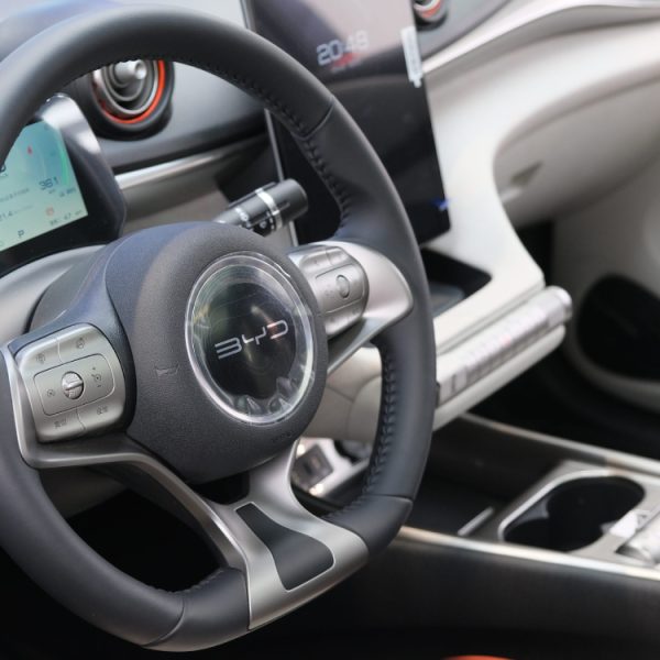 En Europe, les voitures de BYD sont en plein boom, devant Tesla