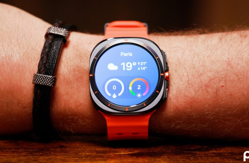 La Samsung Galaxy Watch Ultra 2 serait compatible 5G, comme l’Apple Watch Ultra 3