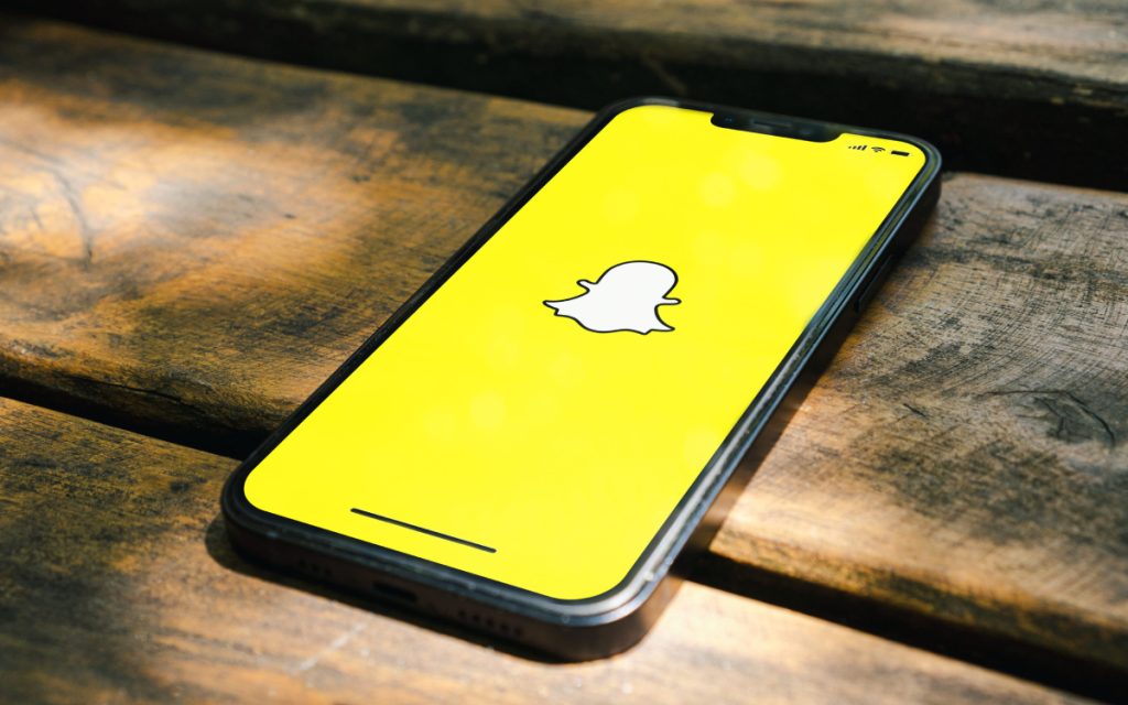 Snapchat transforme vos photos en vidéos grâce à l’IA désormais