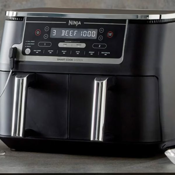 Nouveau prix bas record pour ce airfryer Ninja à double compartiment de 9,5 L, c’est le moment d’en profiter !
