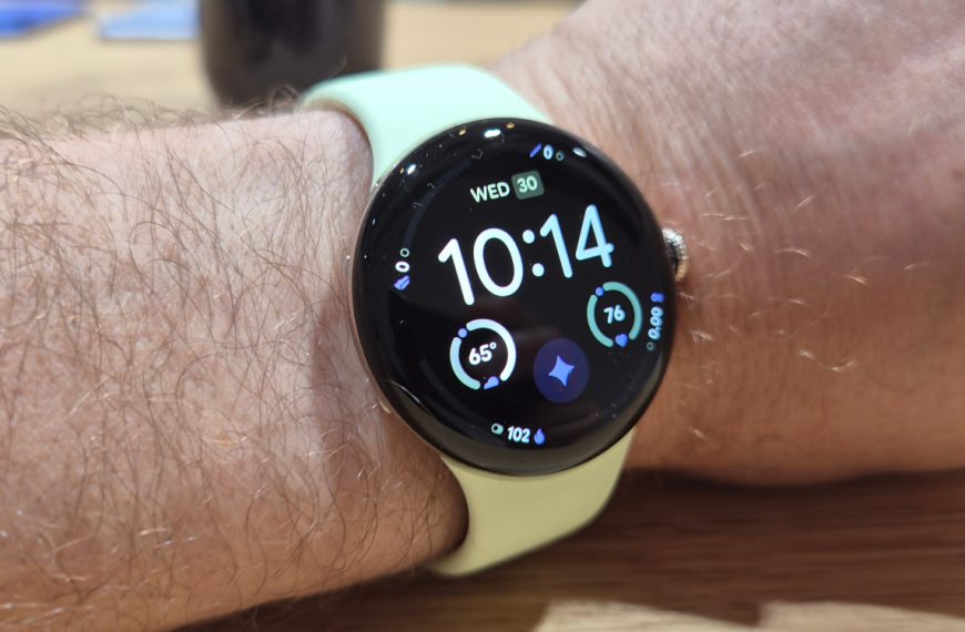 Votre Pixel Watch compte deux fois vos pas et vos calories ? Voici la solution