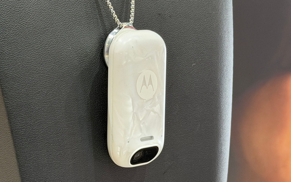 Ce concept de Motorola ressemble au Humane AI Pin, mais n’en est pas un (ouf !)
