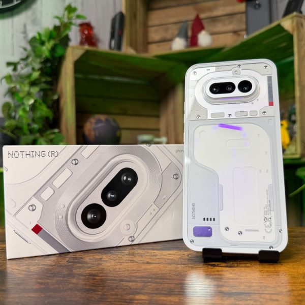 Test Nothing Phone (4a) : séduisant, abordable et doté d’un téléobjectif, ce smartphone est néanmoins perfectible