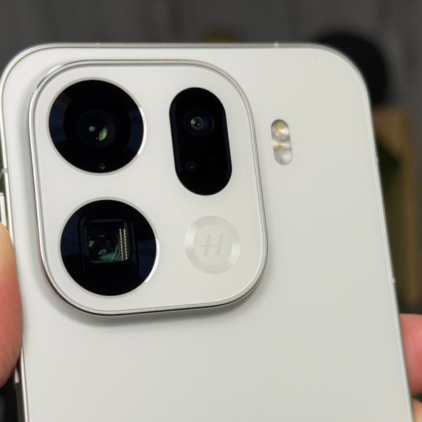 La compatibilité de Quick Share avec AirDrop arrive sur de nouveaux smartphones Android