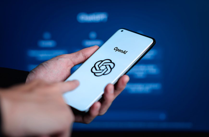 ChatGPT le convainc qu’il peut devenir un entrepreneur richissime, il finit ruiné et abandonné par sa famille