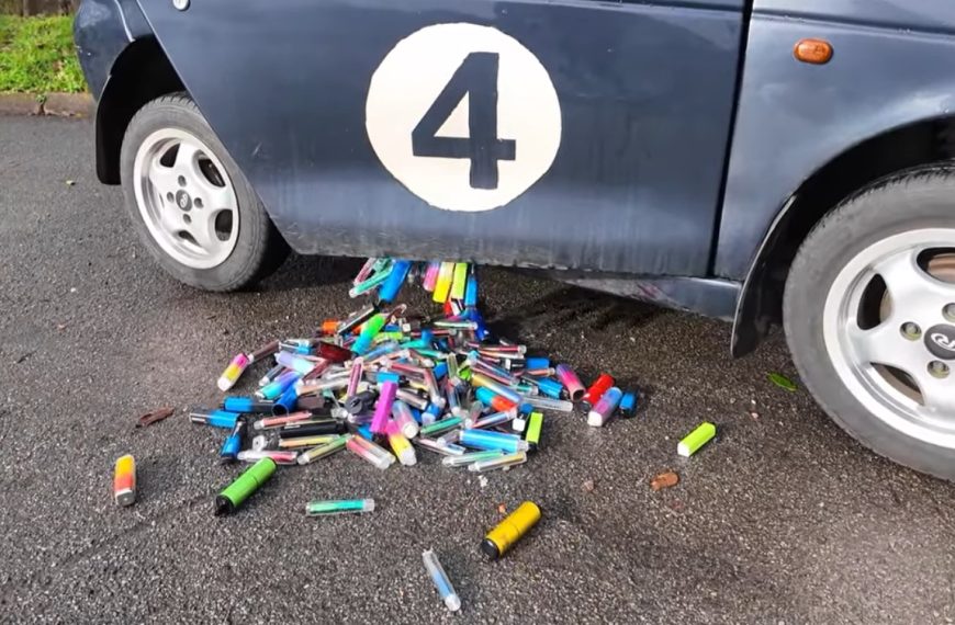 Voici comment 500 vapoteuses jetables ont fini par propulser une voiture électrique