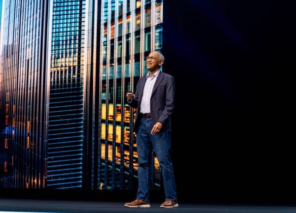 Nutanix étend sa plateforme à l'IA agentique et à NetApp