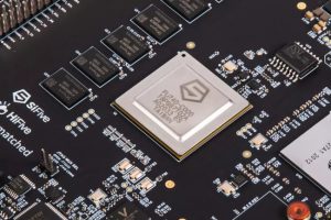 Telex : Microsoft bloque les comptes de développeurs VeraCrypt et WireGuard, SiFive lève 400 M$ pour implanter RISC-V dans les datacenters, Meta garantit 21 Md$ supplémentaires à CoreWeave