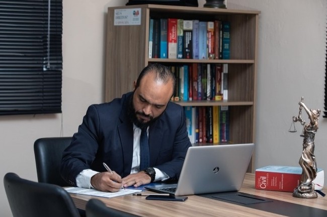 Les métiers juridiques transformés par l'IA