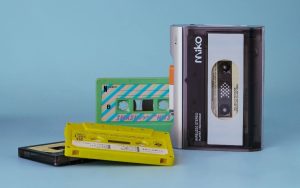 Ce lecteur de cassettes marie look rétro et fonctions modernes pour vous libérer de l’IA et du tout-abonnement