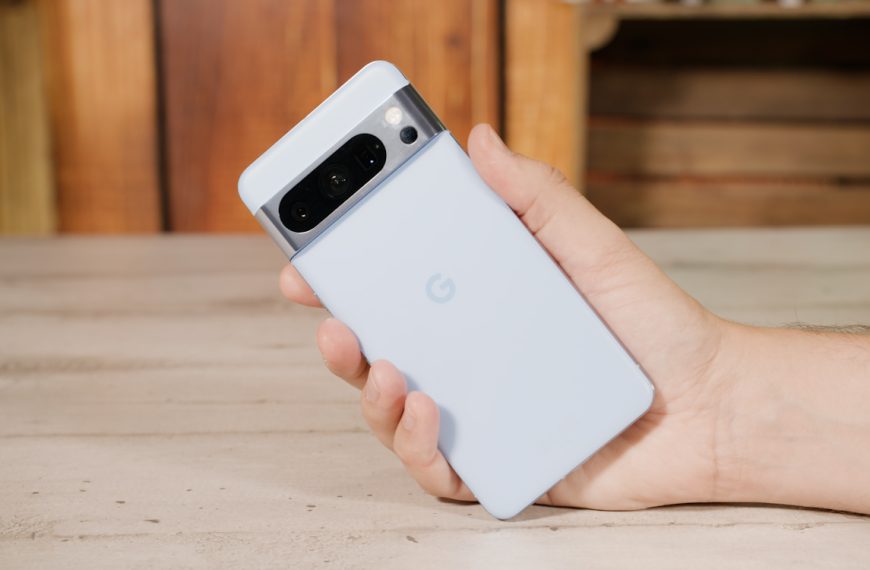 Le Pixel 8 souffre toujours de sérieux bugs de WiFi et Google refuse de les corriger