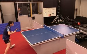 Le robot IA Ace bat des champions de ping-pong avec un coup jugé impossible