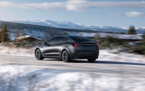 Cette Tesla pas chère que tout le monde attendait serait de nouveau en développement