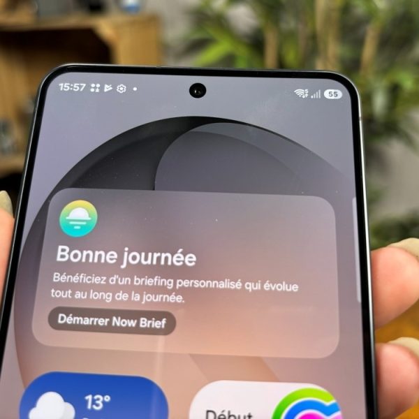 One UI 9 : Now Brief pourrait bien vous faire totalement oublier l’application météo de votre smartphone Galaxy