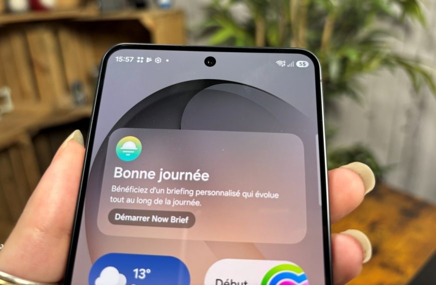 One UI 9 : Now Brief pourrait bien vous faire totalement oublier l’application météo de votre smartphone Galaxy