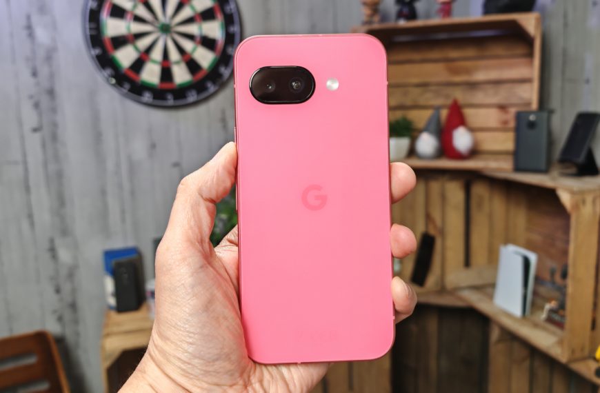 Pixel 9a : le SAV de Google lui demande 250 euros pour des dégâts qui n’existent pas