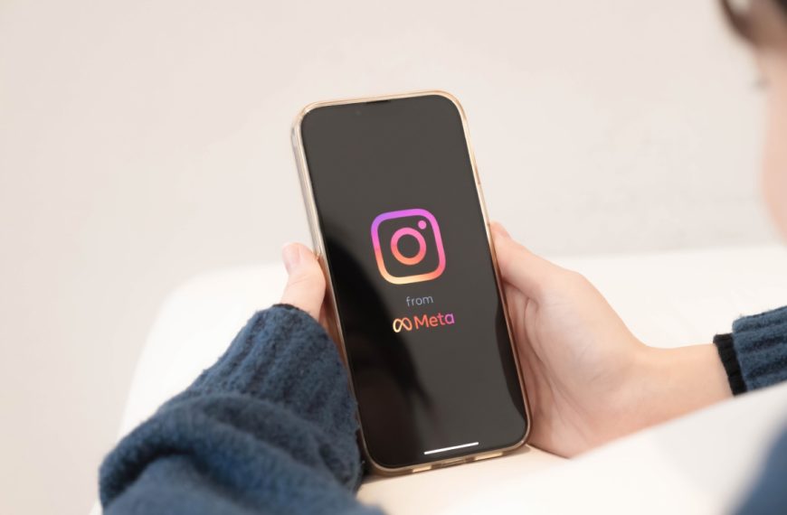 Instagram lance ses comptes pour adolescents en France