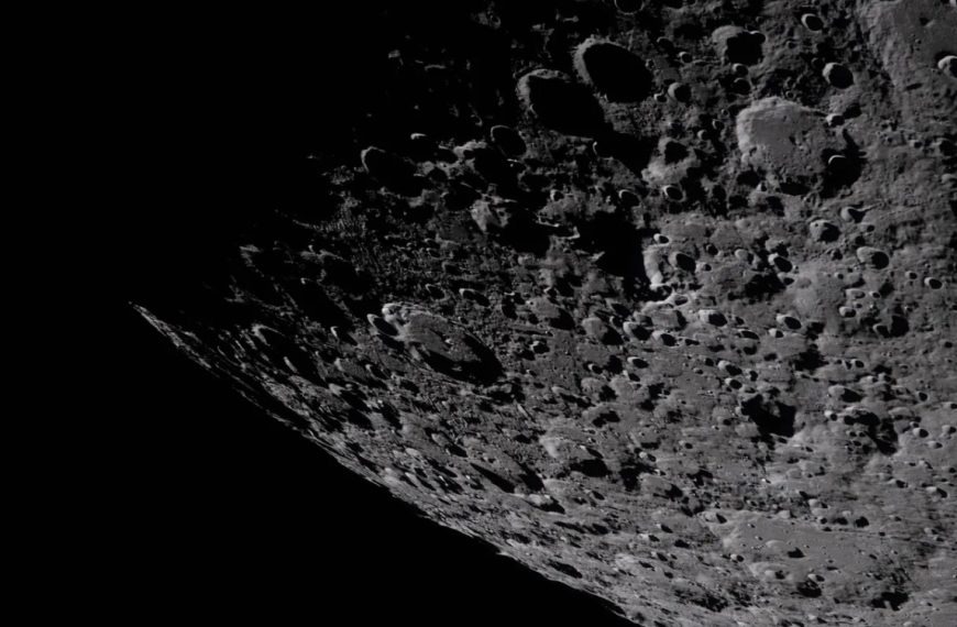 Ces photos d’Artemis II révèlent la face cachée de la Lune comme on ne l’avait jamais vue