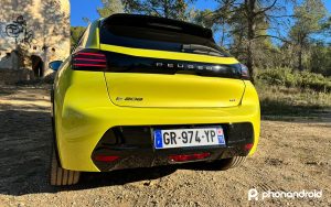 Deal Stellantis-Microsoft : votre prochaine Peugeot pourrait bientôt vous dire elle-même quand aller chez le garagiste