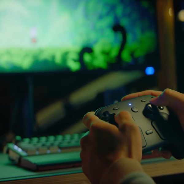 Pourquoi le Steam Controller sort avant la Steam Machine ? Valve répond (et vous connaissez déjà la réponse)