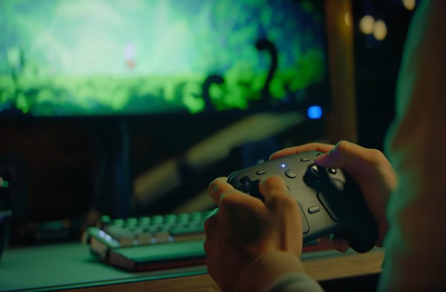 Pourquoi le Steam Controller sort avant la Steam Machine ? Valve répond (et vous connaissez déjà la réponse)