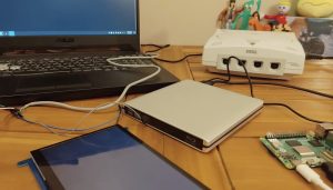 Un bidouilleur fait tourner des DVD sur Dreamcast avec un Raspberry Pi
