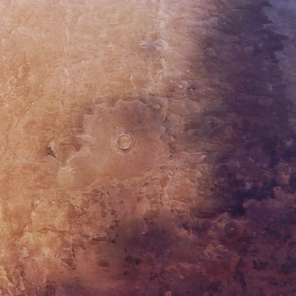 Mars Express dévoile un phénomène étonnant qui transforme la surface de la planète rouge