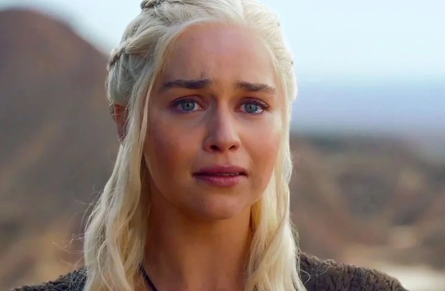 Un auteur génial voudrait reprendre la fin de Game of Thrones de A à Z ! Bonne idée ou flop à prévoir ?