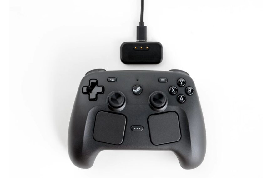 Le chargeur du Steam Controller peut faire des étincelles, faites attention