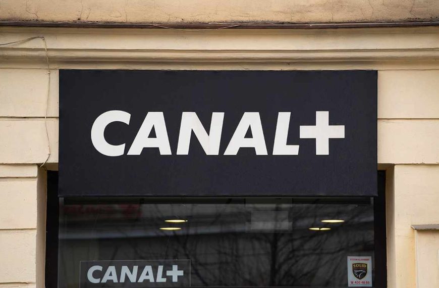 Canal+ aurait déclaré la guerre à Disney : il l’accuserait d’avoir siphonné une partie de ses données clients