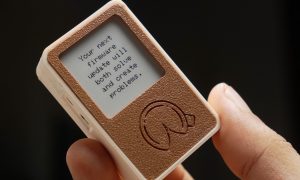 Ce petit gadget DIY vous prédit l'avenir quand vous le secouez