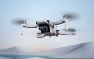 Amazon brade le DJI Mini 4K à moins de 175 € (-42%) : le meilleur drone pour débuter sans se prendre la tête