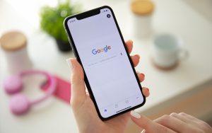 Marre de l’IA dans vos recherches Google ? Cette méthode permet de l’exclure sur tous les navigateurs