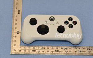La nouvelle manette de Xbox pensée pour le cloud se dévoile en images et corrige l’un des plus défauts de ses homologues