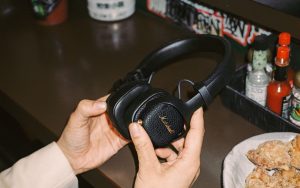 Marshall lance le Milton ANC et rend la réduction de bruit active plus accessible