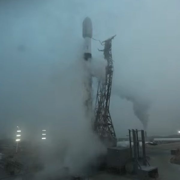 SpaceX lance sa 13e mission secrète pour construire un réseau de surveillance classifié