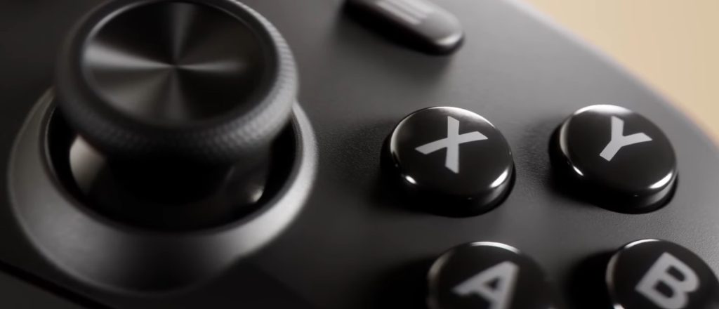 Le Steam Controller fait quelque chose de très innatendu quand il tombe (et c’est hilarant)